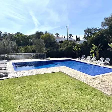 Villa Pleasant With Private Pool In Carvoeiro (Lagoa)