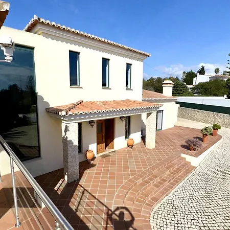Pleasant With Private Pool In Villa *