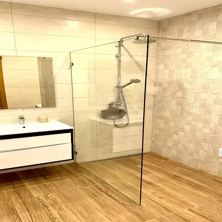 Pleasant With Private Pool In *