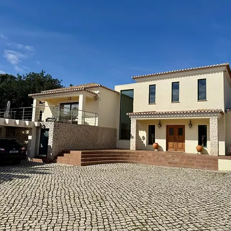 Villa Pleasant With Private Pool In Carvoeiro (Lagoa)